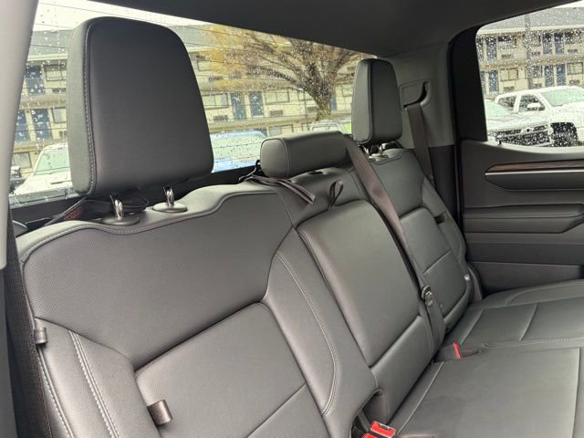 Used 2025 GMC Sierra 1500 SLT image 29