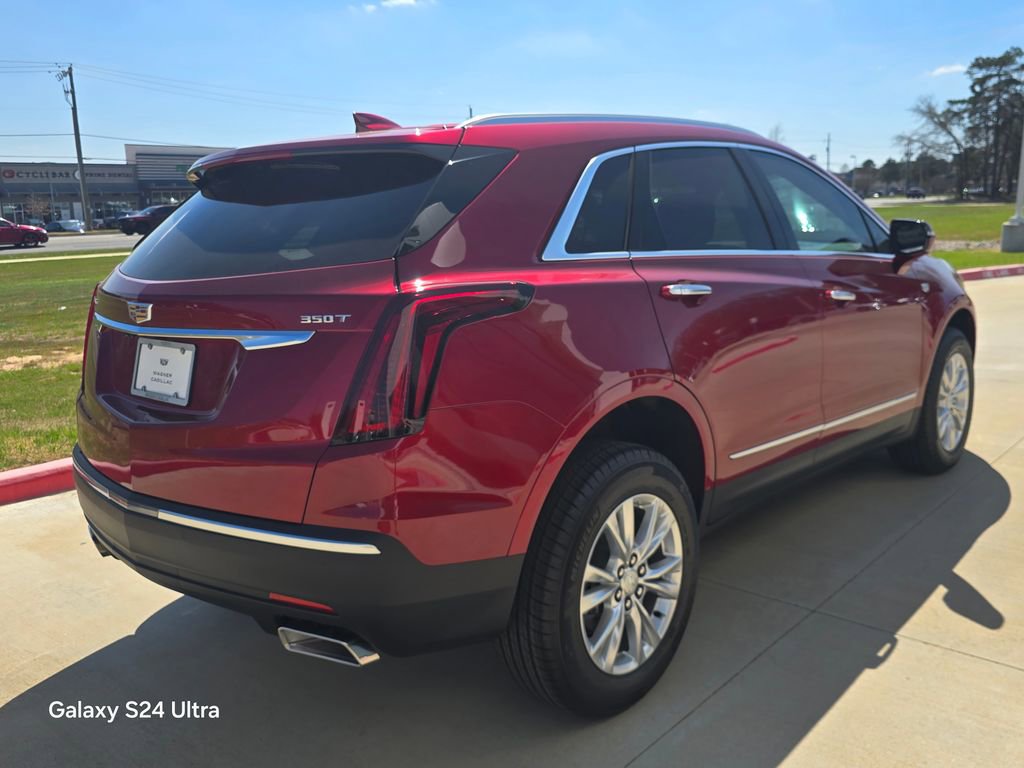 New 2026 Cadillac XT5 Luxury image 4
