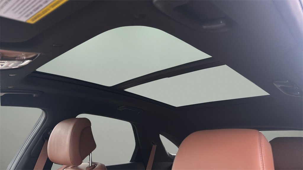 New 2026 Genesis GV70 2.5T Advanced image 15