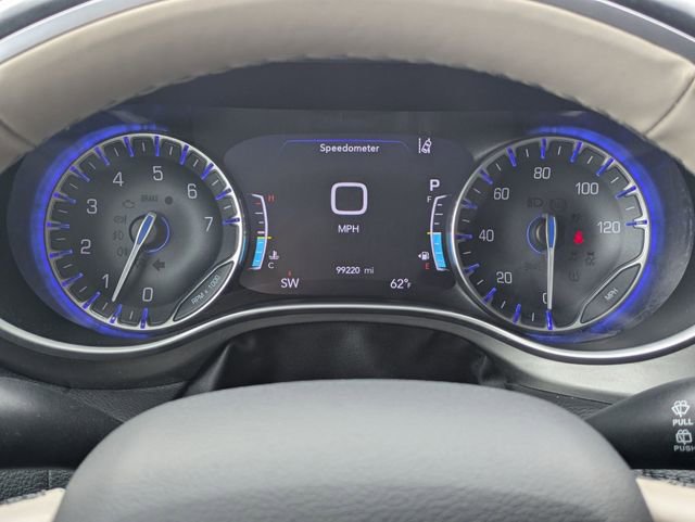 Used 2019 Chrysler Pacifica Limited w/ Advanced Safetytec Group image 8