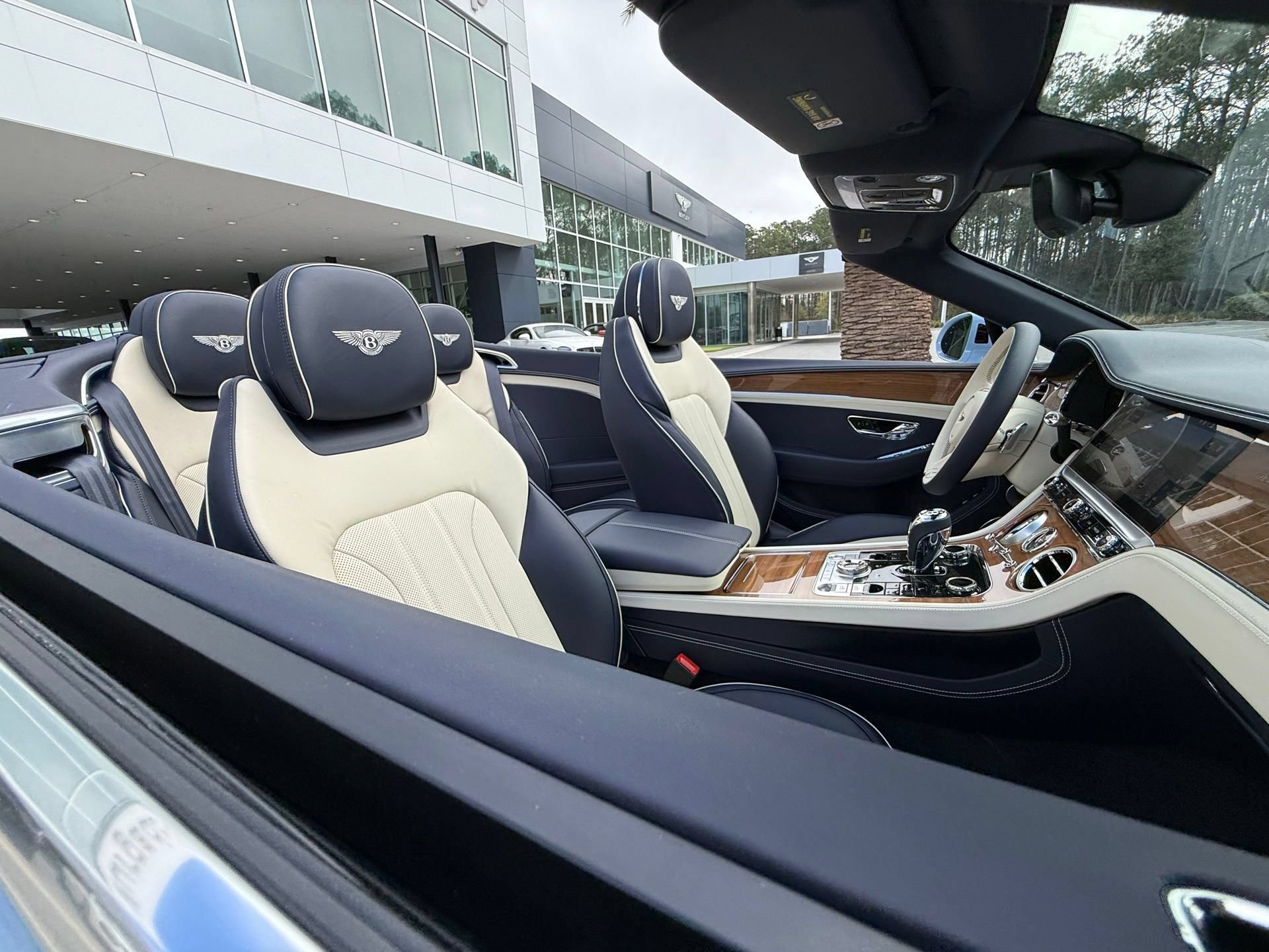 New 2026 Bentley Continental GTC AWD/4WD image 57