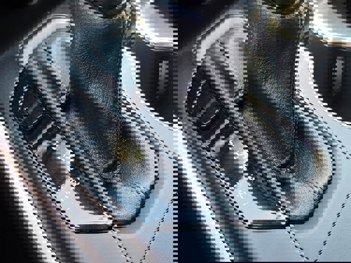 Used 2021 Toyota Highlander LE image 43