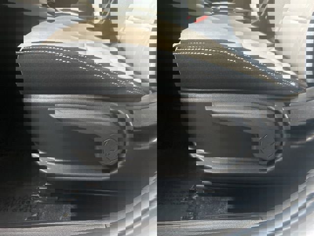 New 2026 Hyundai Venue SEL image 18