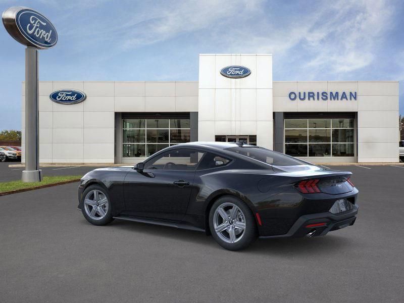 New 2026 Ford Mustang Coupe image 5