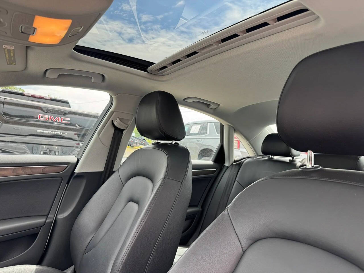 Used 2016 Audi A4 2.0T Premium w/ Convenience Plus Package AWD/4WD image 10