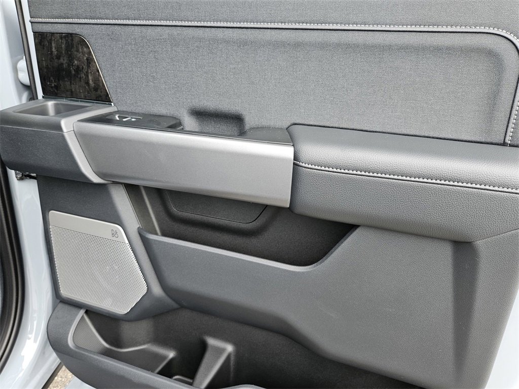 New 2025 Ford F250 Lariat w/ Lariat Ultimate Package image 34