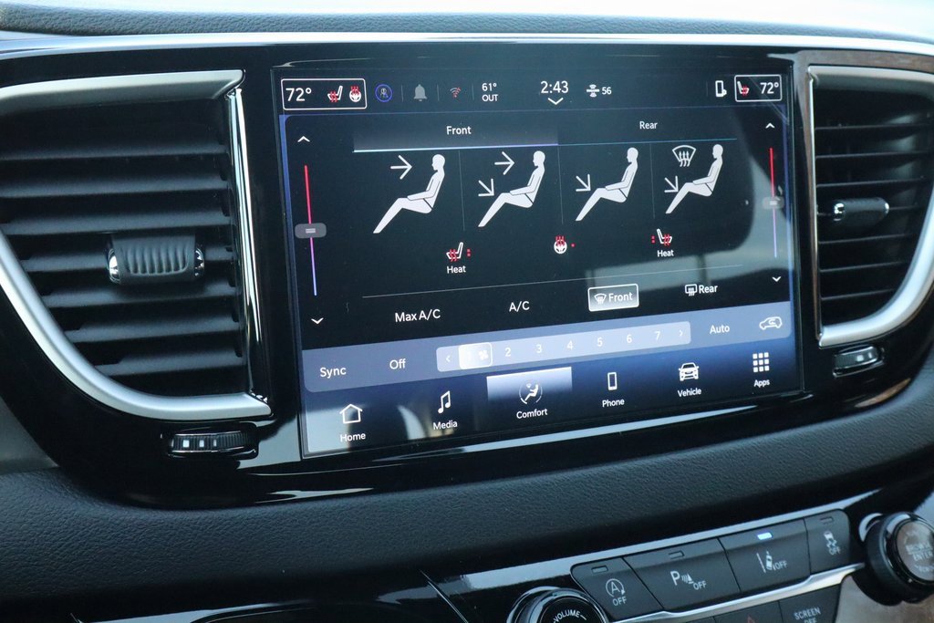 New 2026 Chrysler Voyager LX image 7