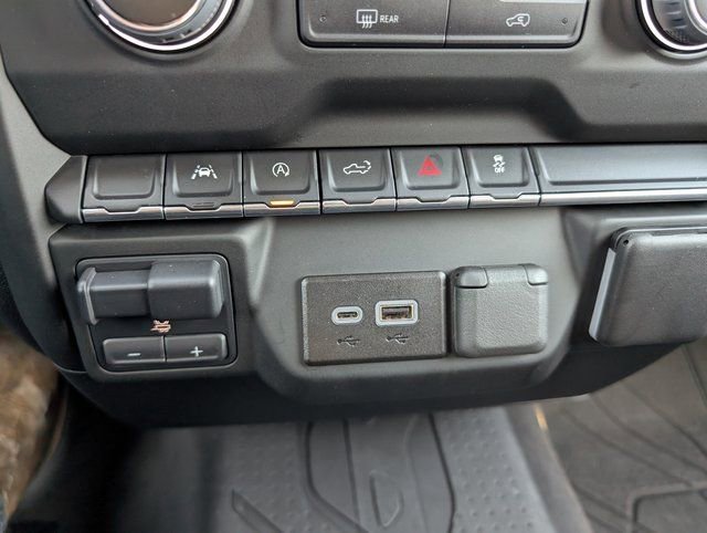Certified 2024 Chevrolet Silverado 1500 Custom w/ LPO, Dark Essentials Package image 16