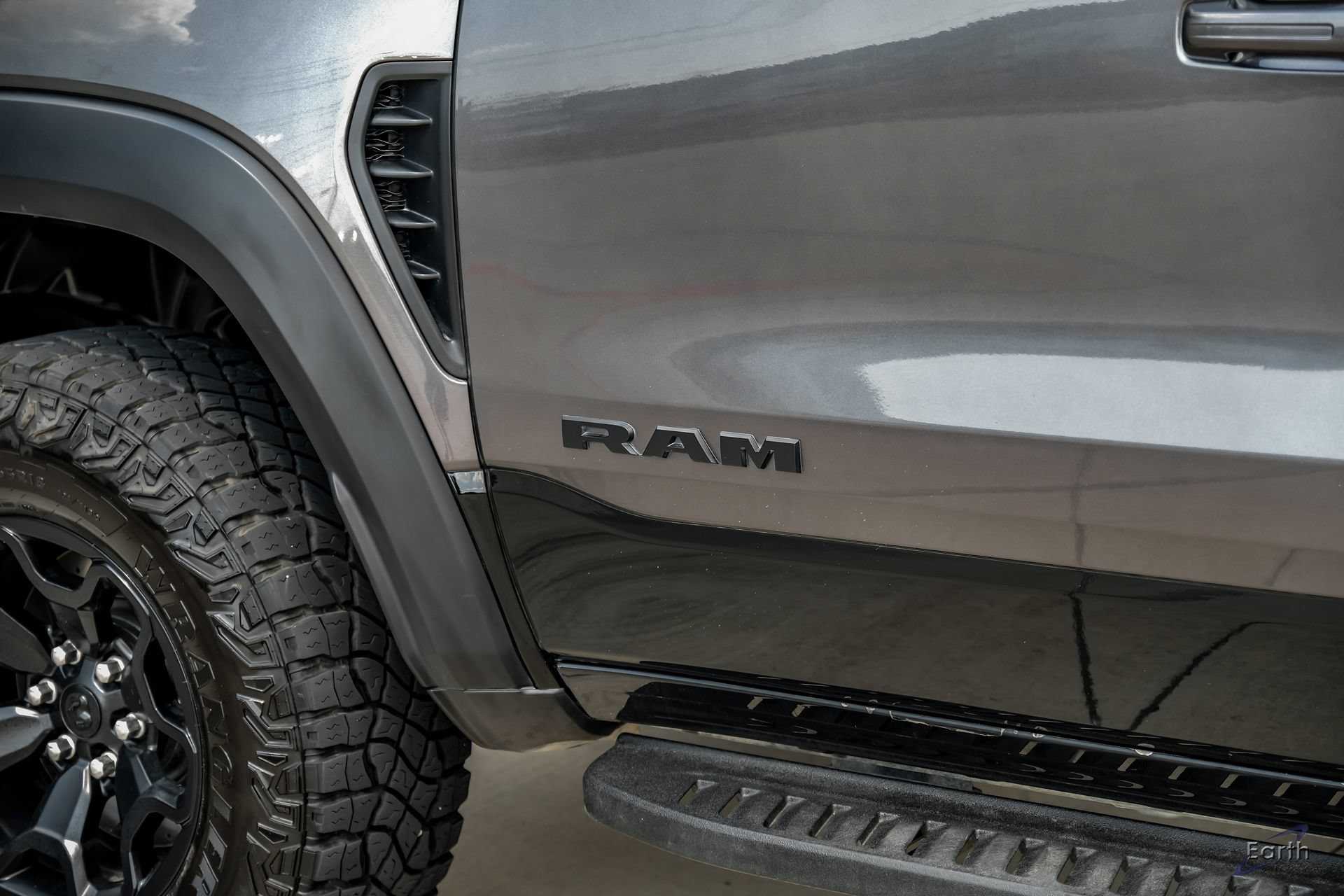 Used 2022 RAM 1500 TRX AWD/4WD image 34