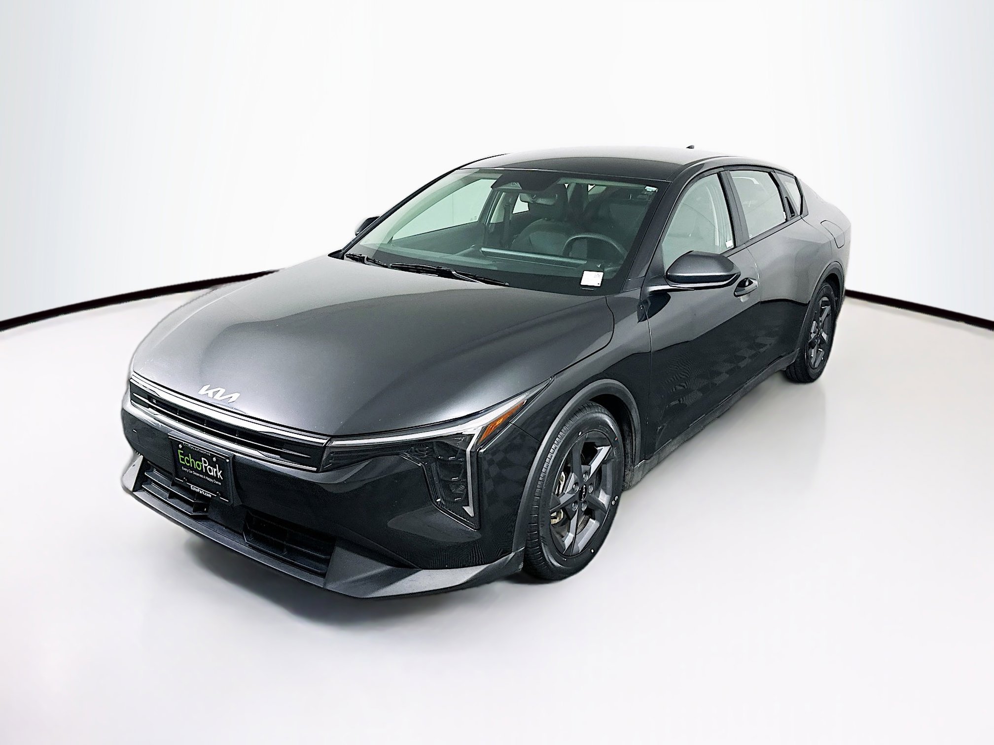 Used 2025 Kia K4 FWD image 3