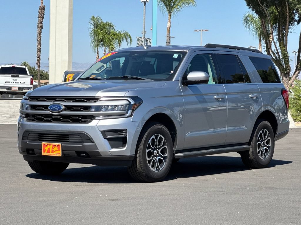 Used 2022 Ford Expedition XLT AWD/4WD image 7