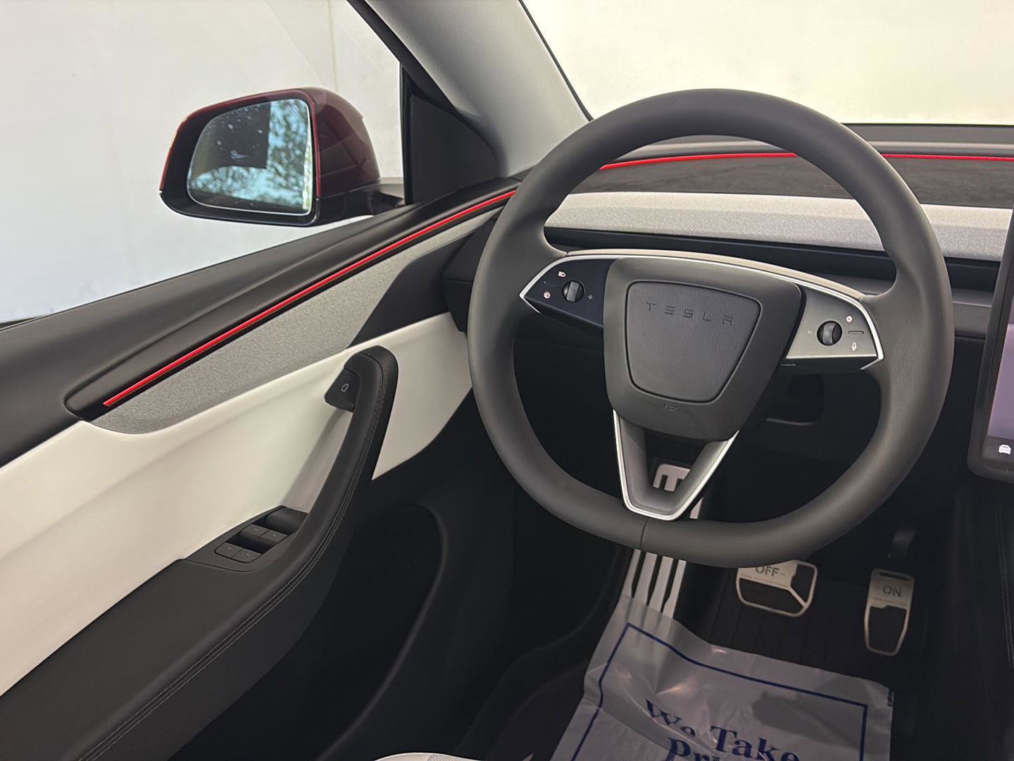Used 2026 Tesla Model Y Long Range image 15