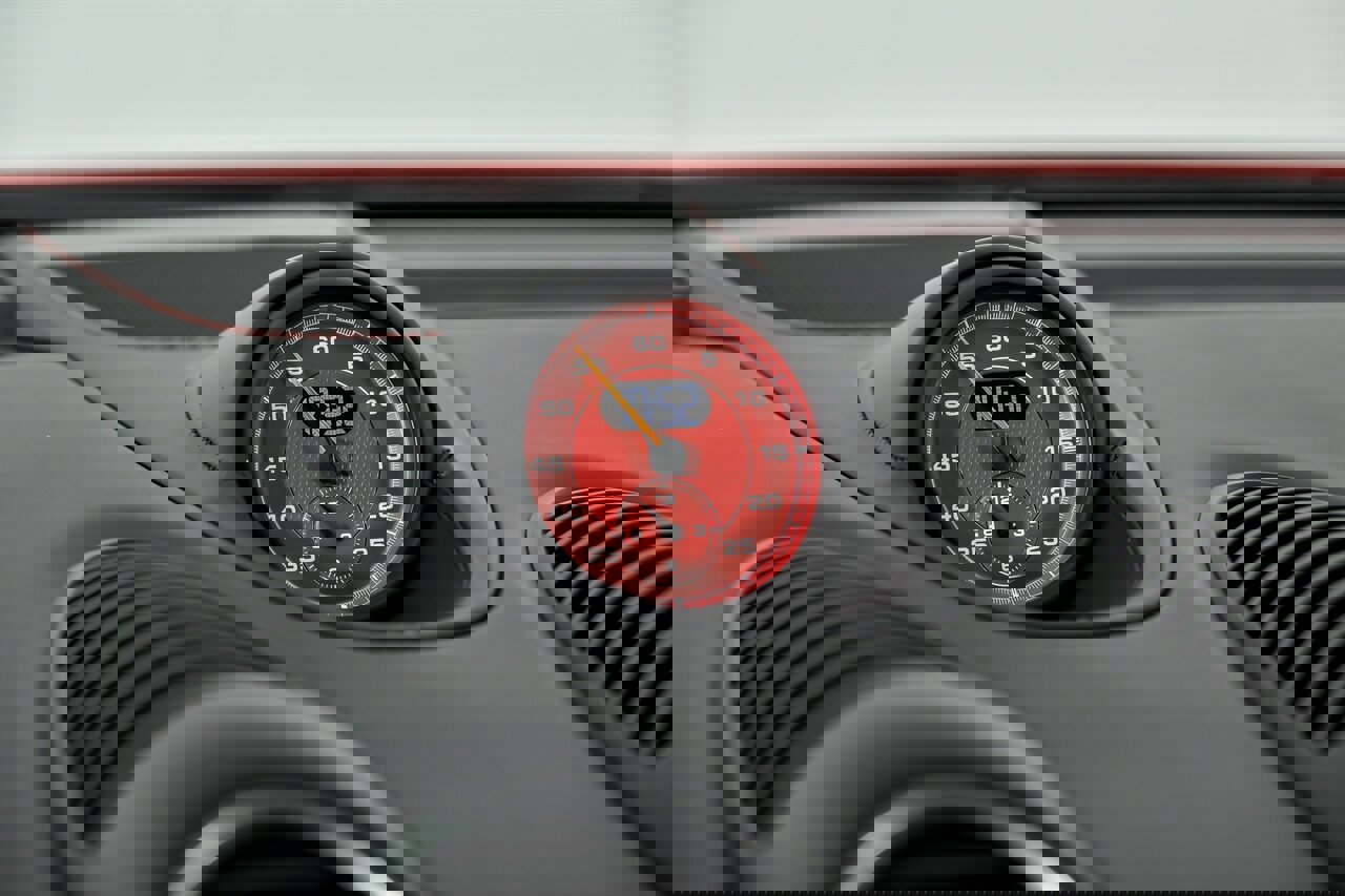 Used 2022 Porsche 718 Cayman GT4 image 31