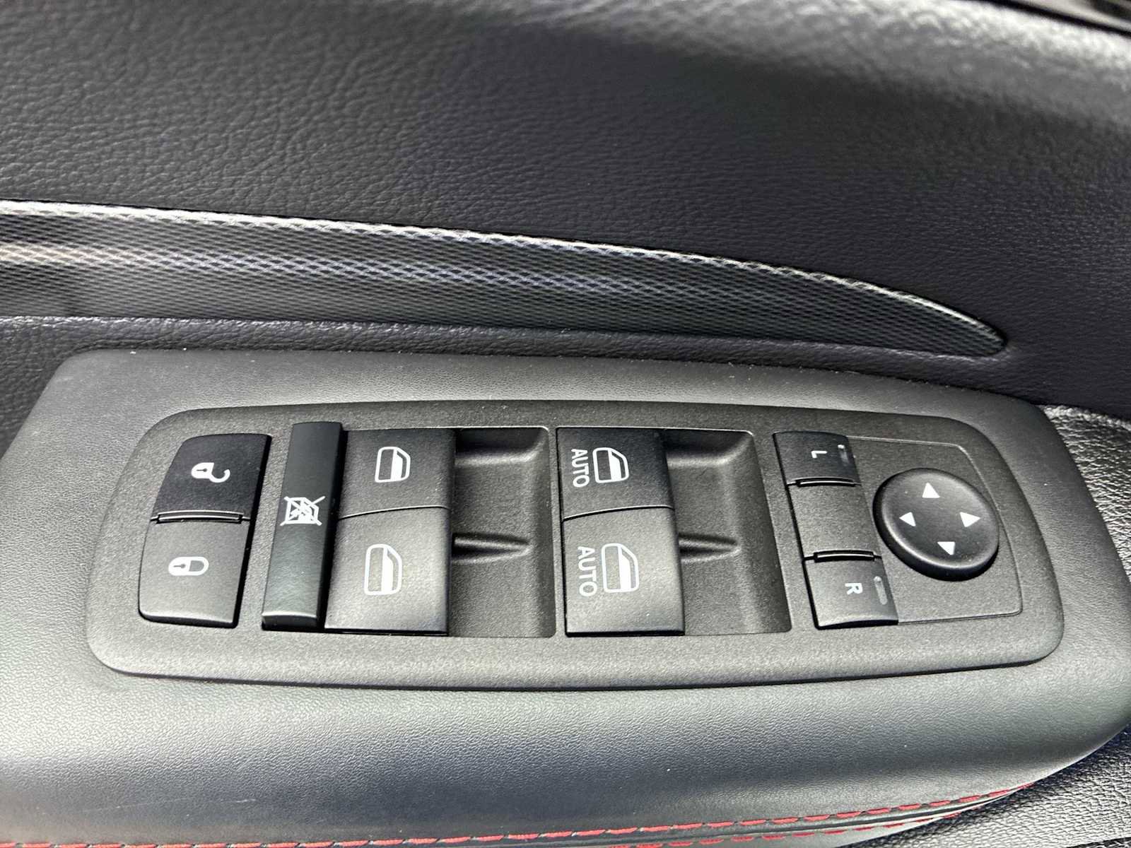 Used 2023 Dodge Durango R/T AWD/4WD image 15