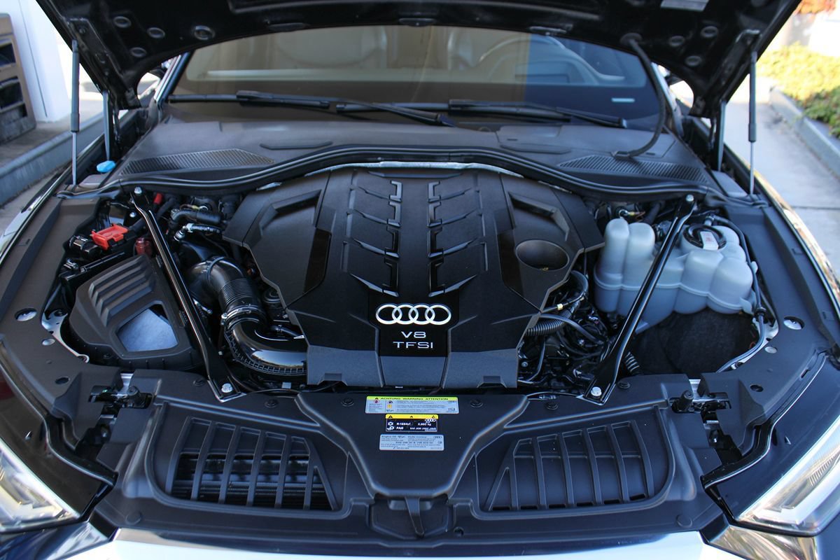 Used 2020 Audi A8 L 4.0T w/ Executive Package AWD/4WD image 11