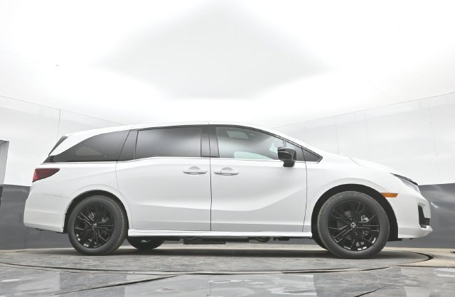 Used 2026 Honda Odyssey Sport-L image 51