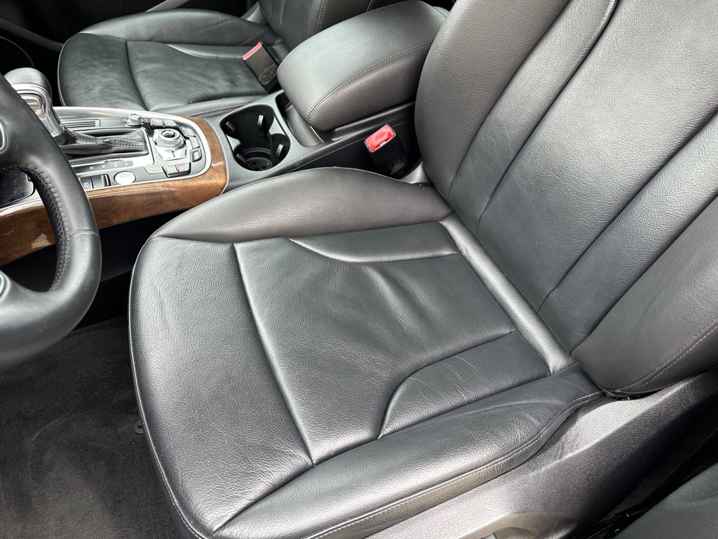 Used 2017 Audi Q5 2.0T Premium Plus w/ Technology Package image 12