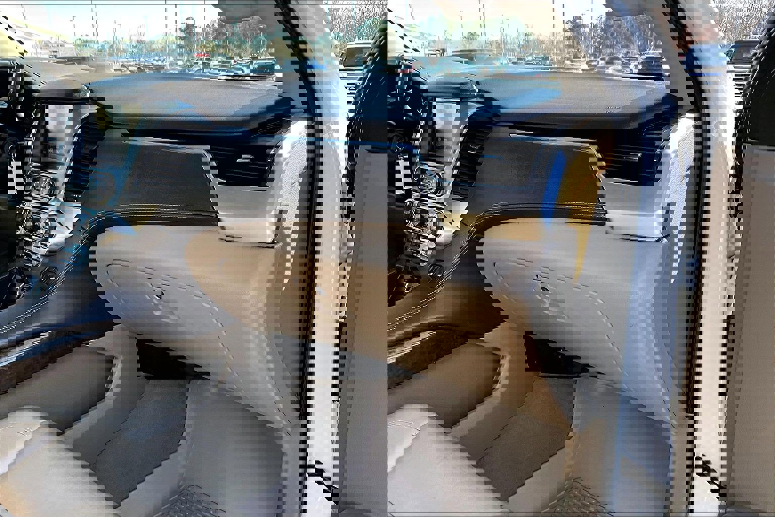 Used 2020 Chevrolet Tahoe LT image 17