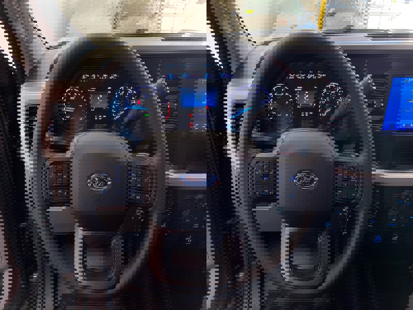 New 2026 Ford F250 XL w/ XL Chrome Package image 25