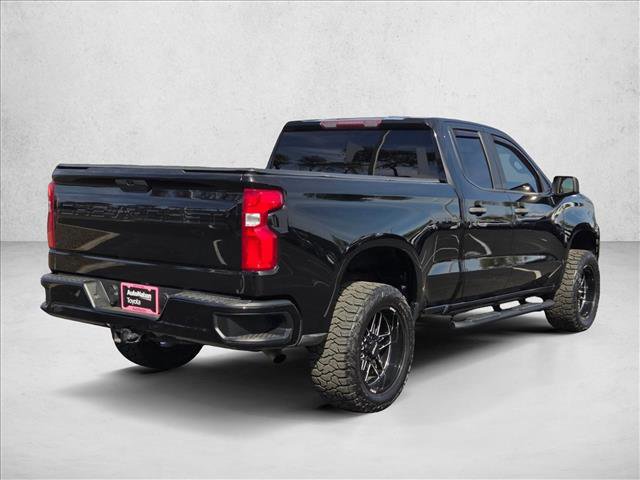 Used 2020 Chevrolet Silverado 1500 Custom w/ Custom Value Package image 5
