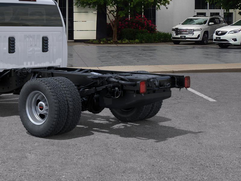 New 2025 GMC Sierra 3500 Pro w/ Convenience Package image 16