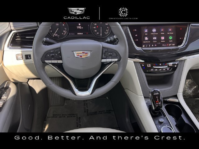 Used 2024 Cadillac XT6 Premium Luxury w/ Technology Package FWD image 17