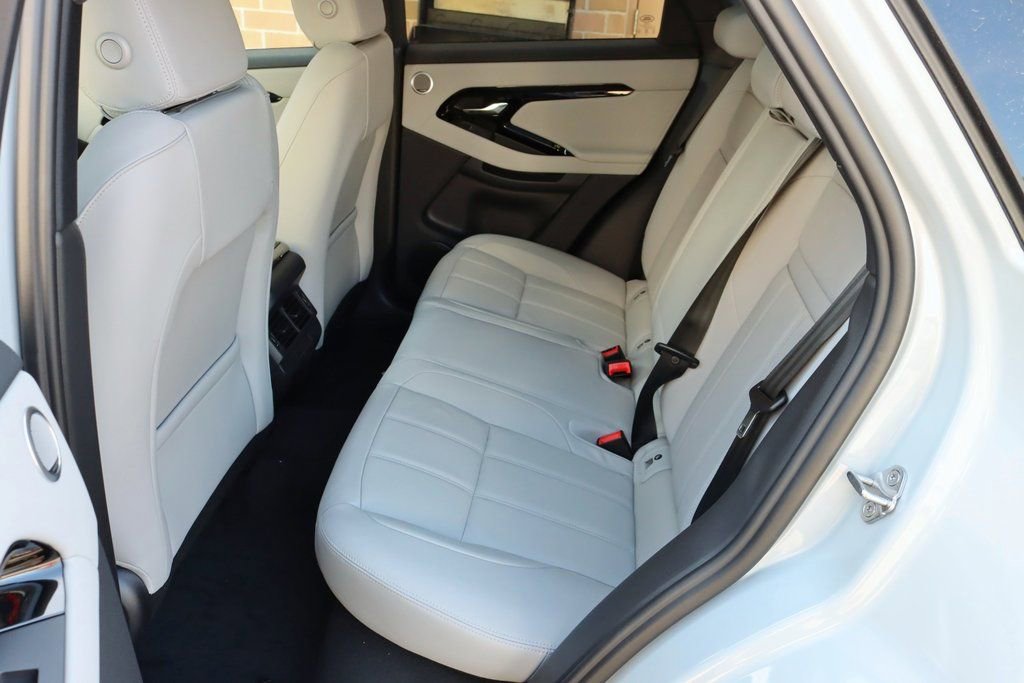 Used 2026 Land Rover Range Rover Evoque S image 28