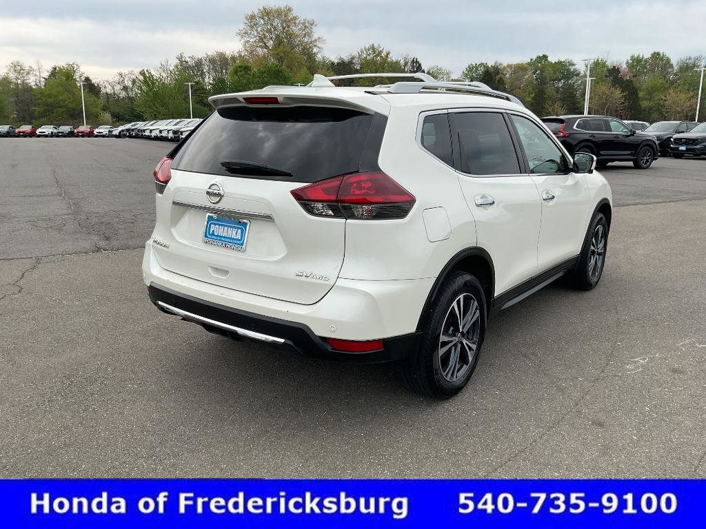 Used 2020 Nissan Rogue SV w/ Premium Package AWD/4WD image 6