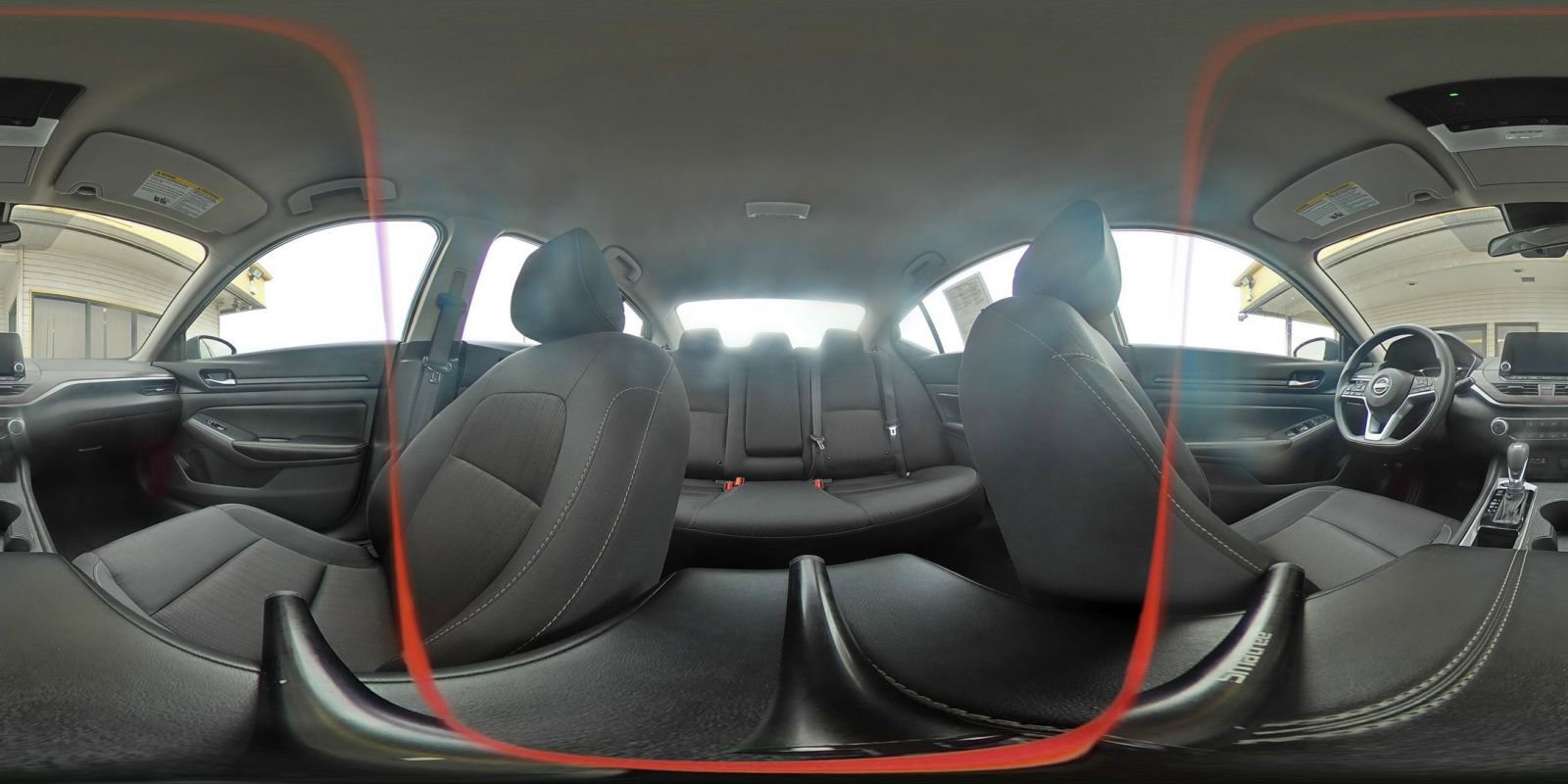 Used 2025 Nissan Altima 2.5 SV image 43