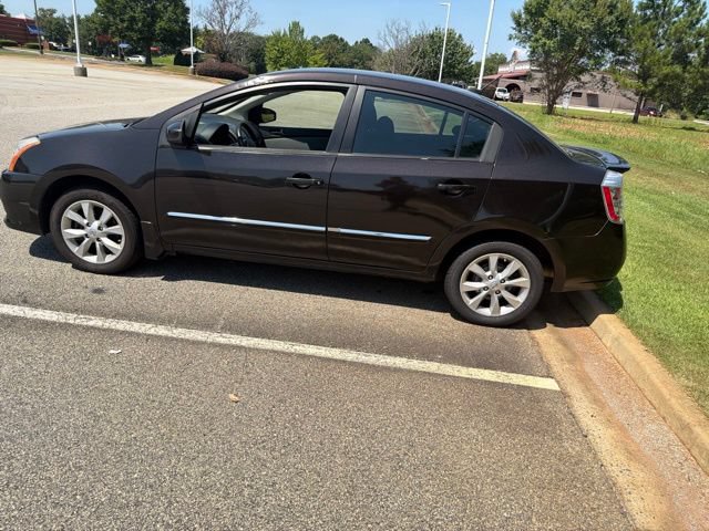 Used 2011 Nissan Sentra 2.0 SL w/ Navigation Pkg FWD image 14