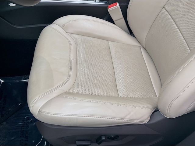 Used 2021 Ford Explorer Platinum w/ Equipment Group 601A image 20