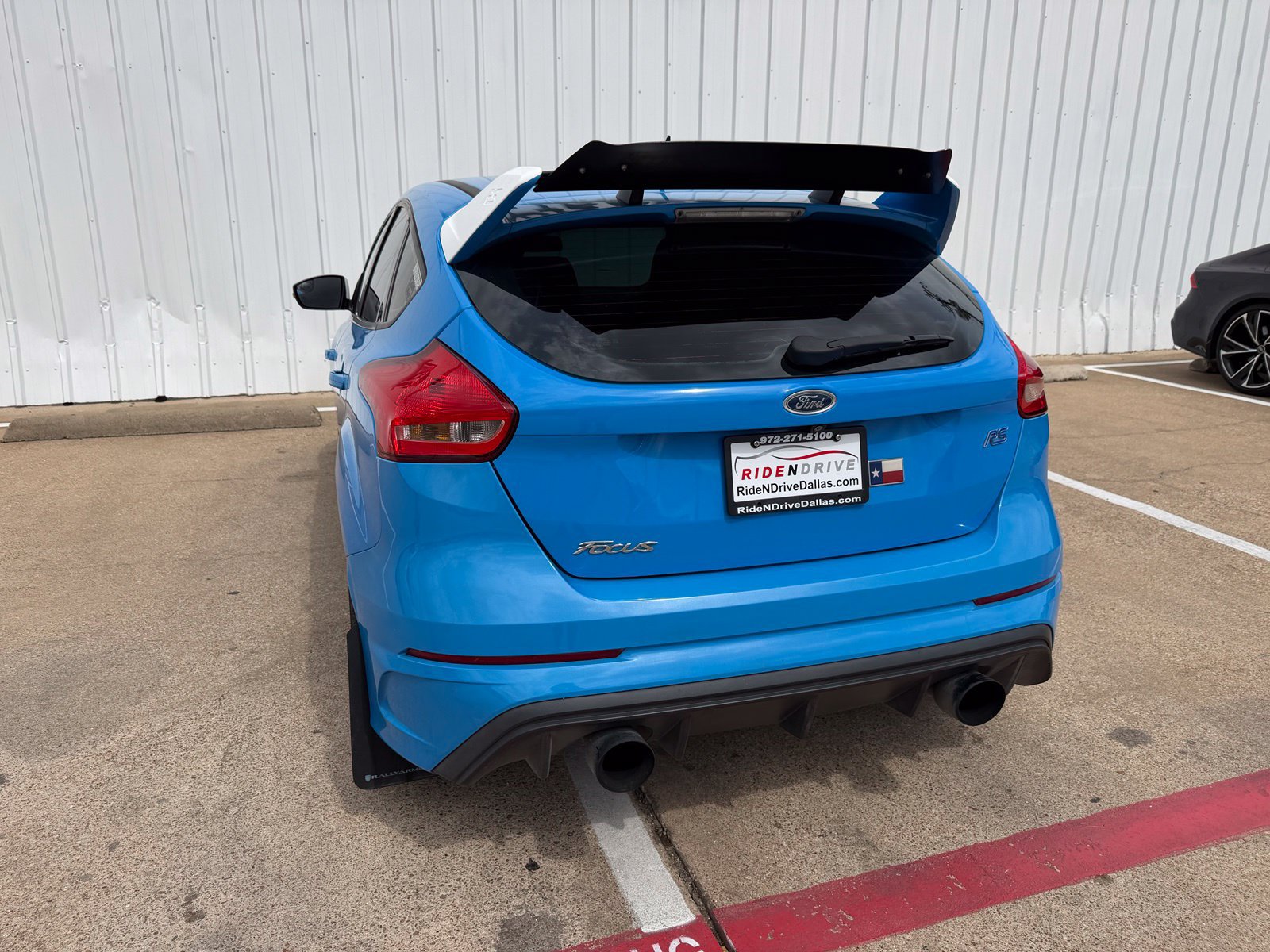 Used 2017 Ford Focus RS AWD/4WD image 5