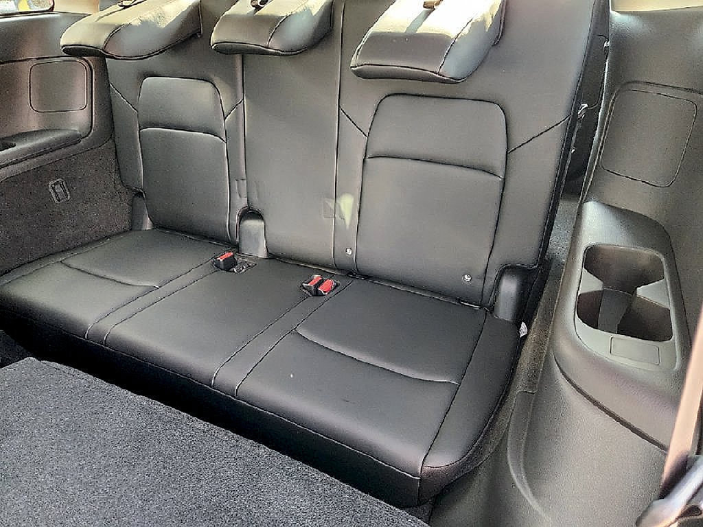 New 2026 Nissan Pathfinder SL FWD image 25