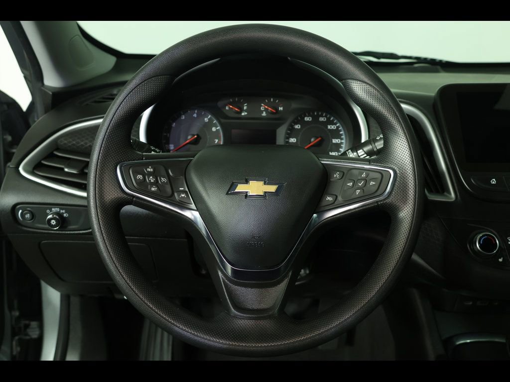 Used 2024 Chevrolet Malibu LT FWD image 12