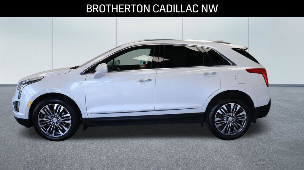 Used 2019 Cadillac XT5 Premium Luxury AWD/4WD image 2
