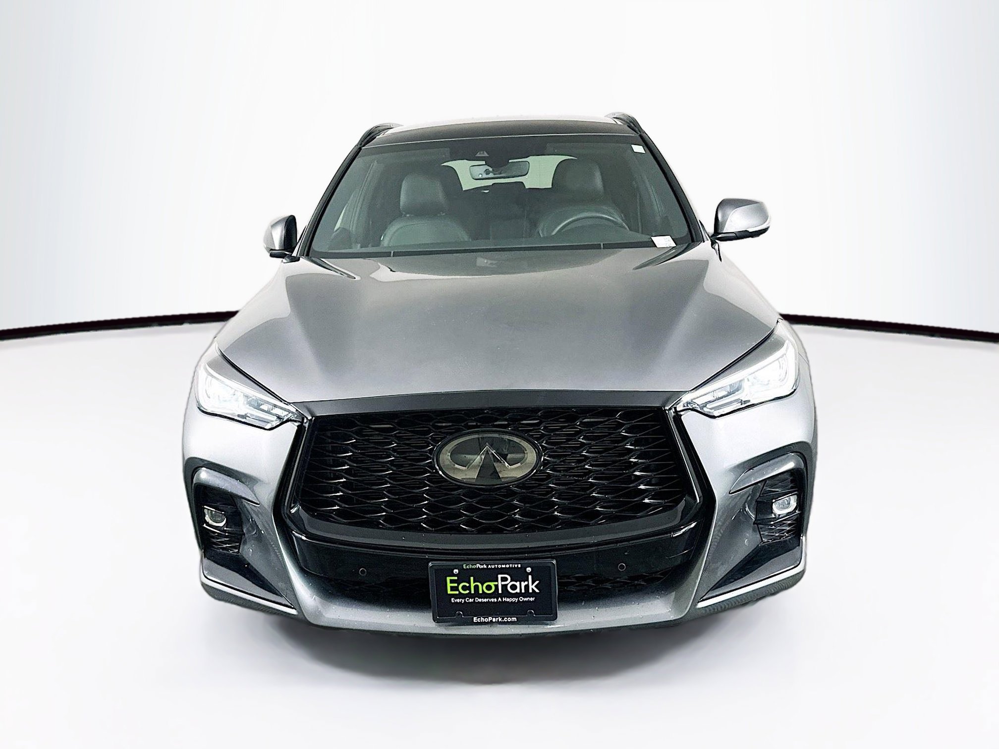 Used 2023 INFINITI QX50 Sport FWD image 2