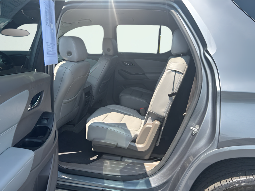 Used 2019 Chevrolet Traverse Premier AWD/4WD image 25