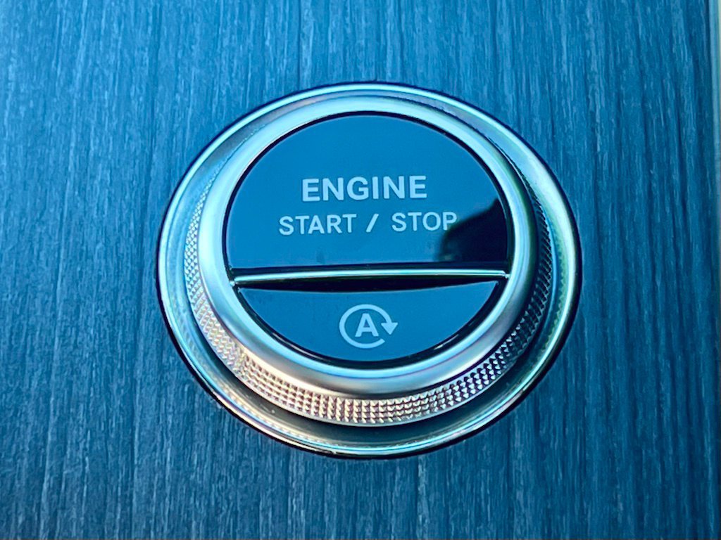 Certified 2023 Mercedes-Benz C 300 4MATIC Sedan image 34