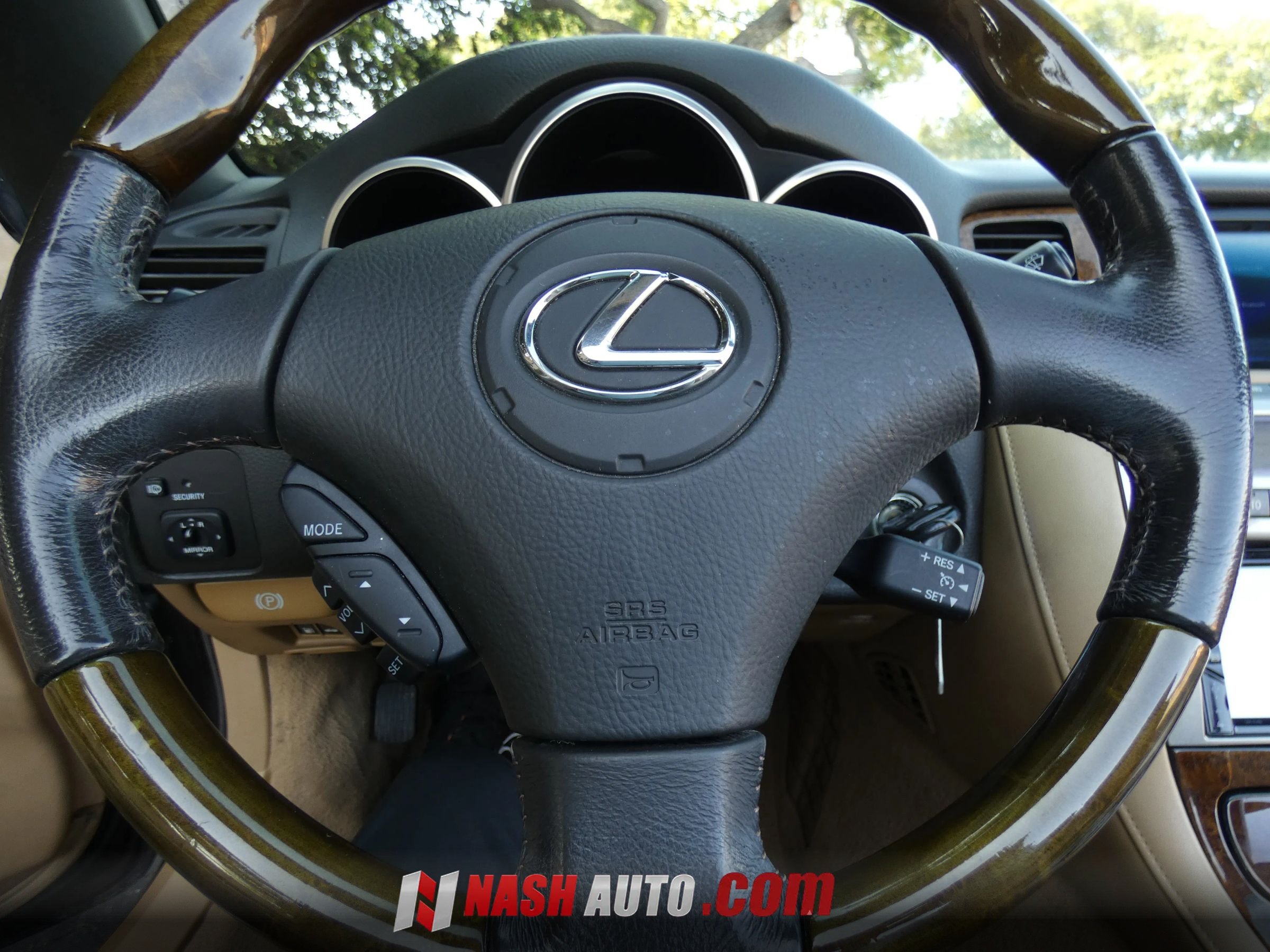 Used 2006 Lexus SC 430 Convertible RWD image 47