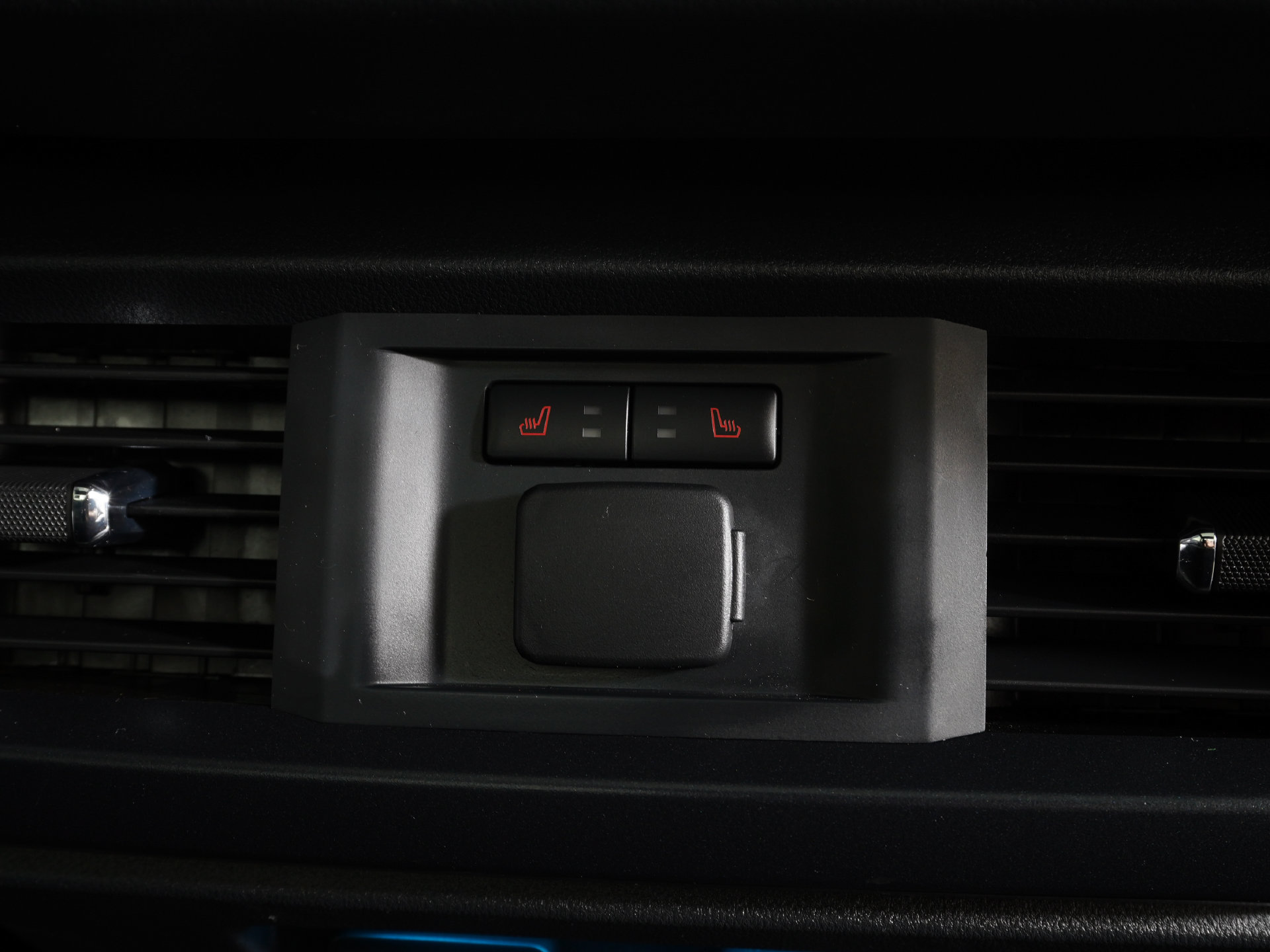 Used 2024 Ford F150 Raptor AWD/4WD image 12