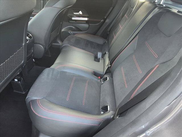 Used 2023 Mercedes-Benz GLA 250 4MATIC image 19