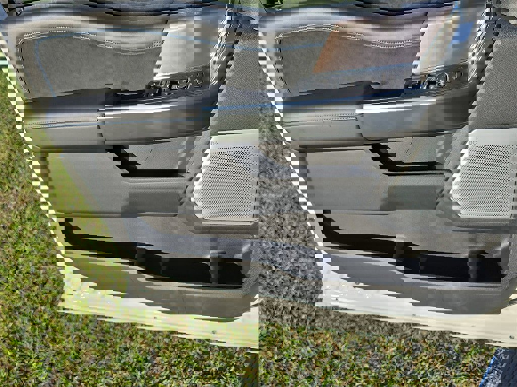 New 2026 Ford F250 Platinum image 47