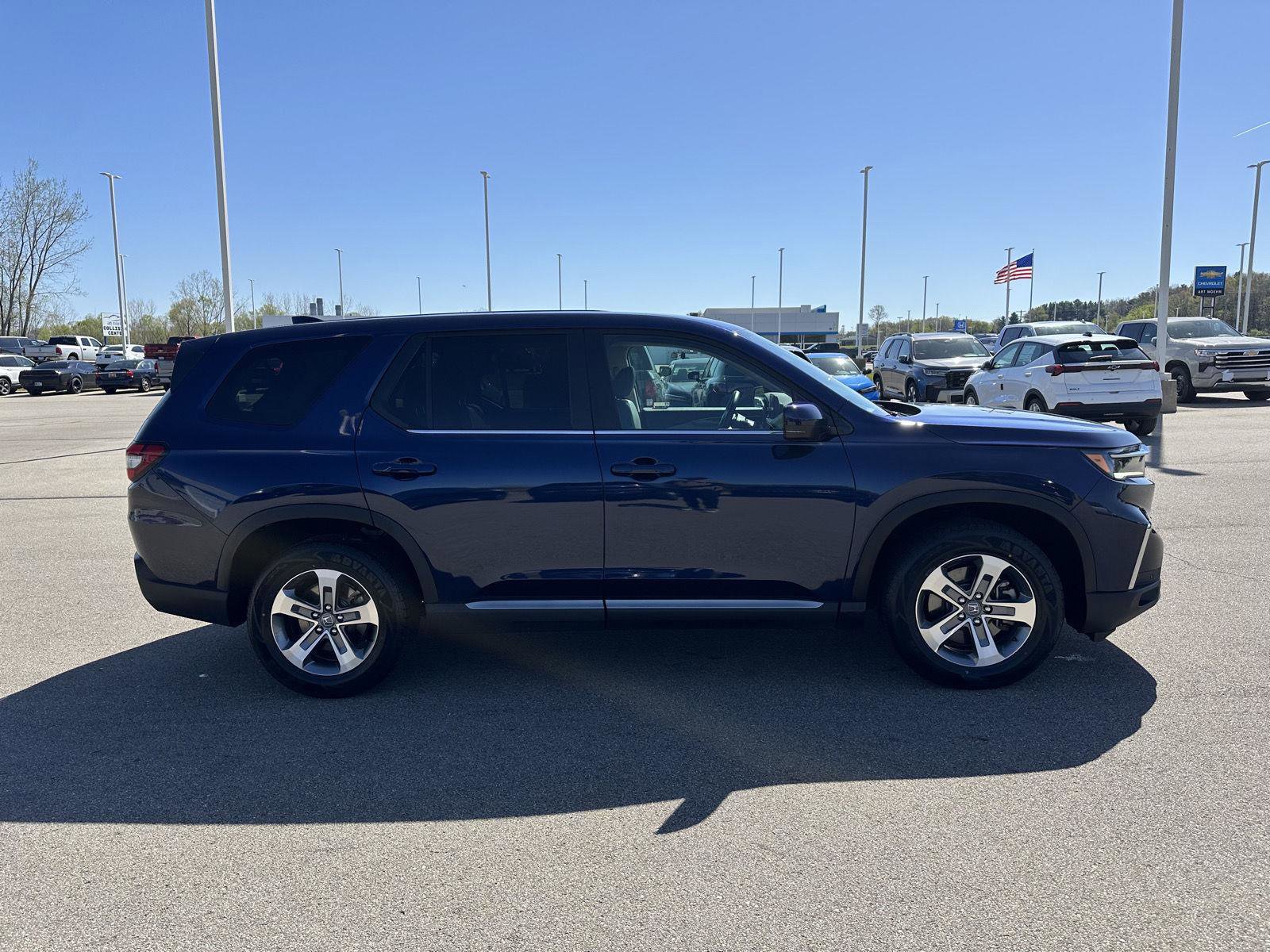Certified 2024 Honda Pilot EX-L image 9