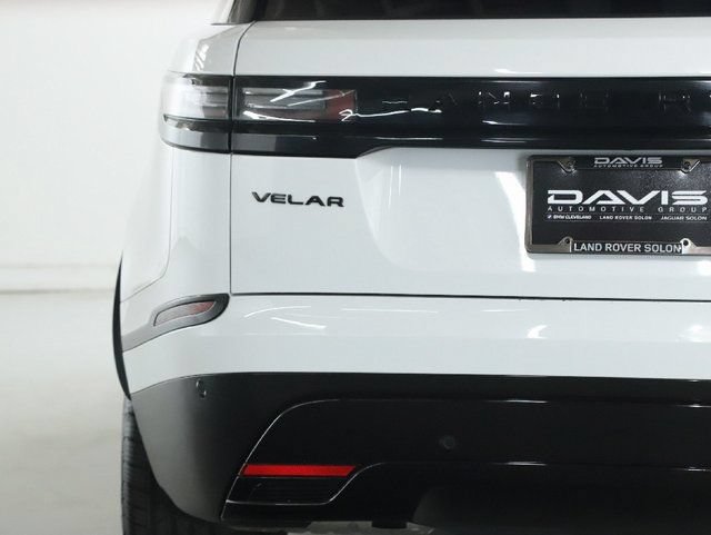 Certified 2025 Land Rover Range Rover Velar Dynamic SE AWD/4WD image 44