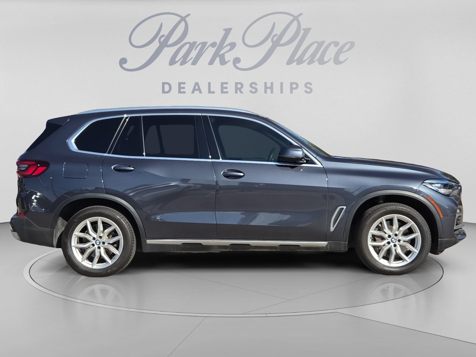 Used 2021 BMW X5 xDrive45e w/ Premium Package AWD/4WD image 6