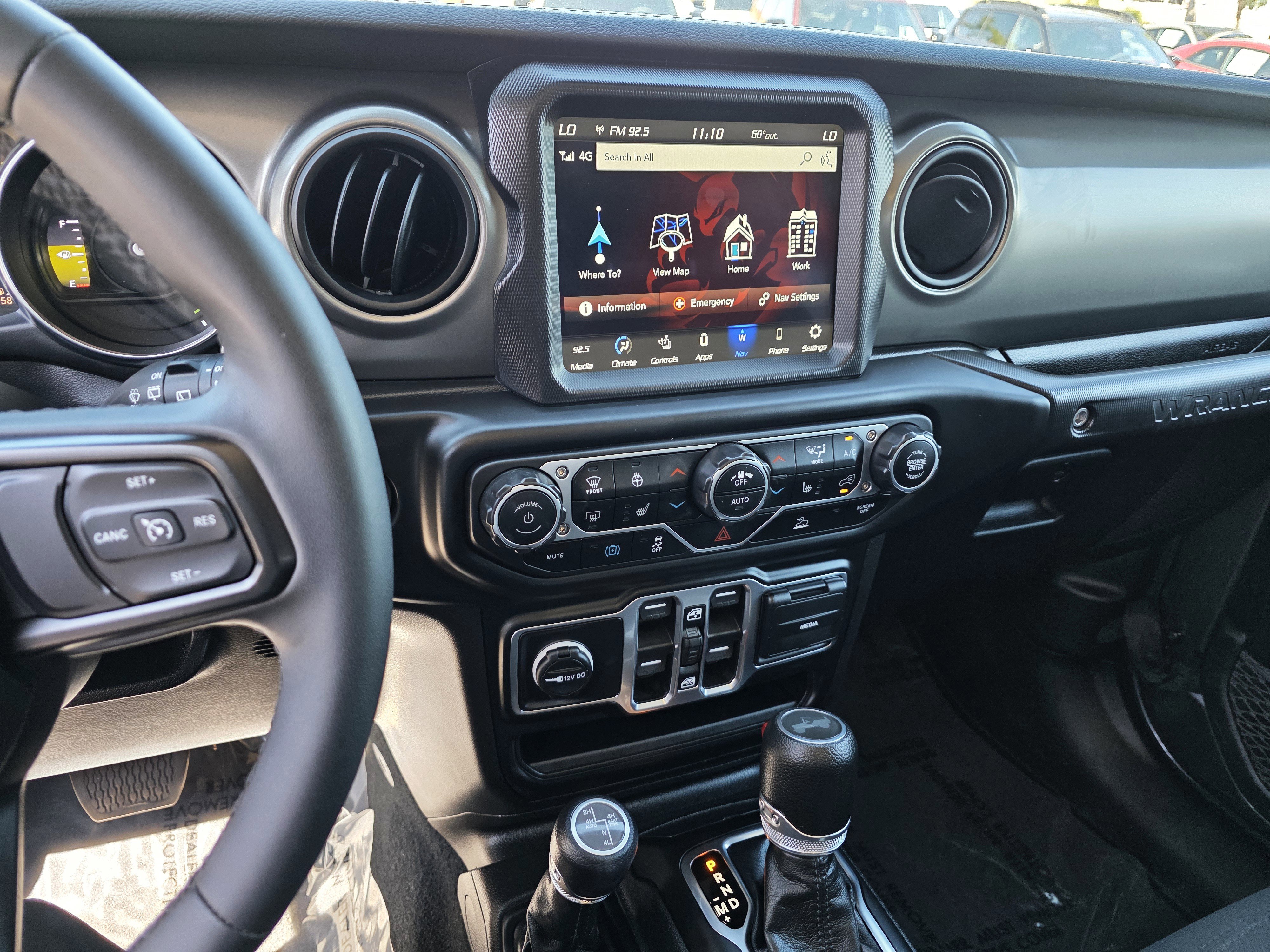 Certified 2023 Jeep Wrangler Unlimited w/ Cold Weather Group image 12