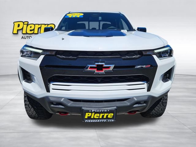 Used 2024 Chevrolet Colorado ZR2 w/ ZR2 Convenience Package III AWD/4WD image 8