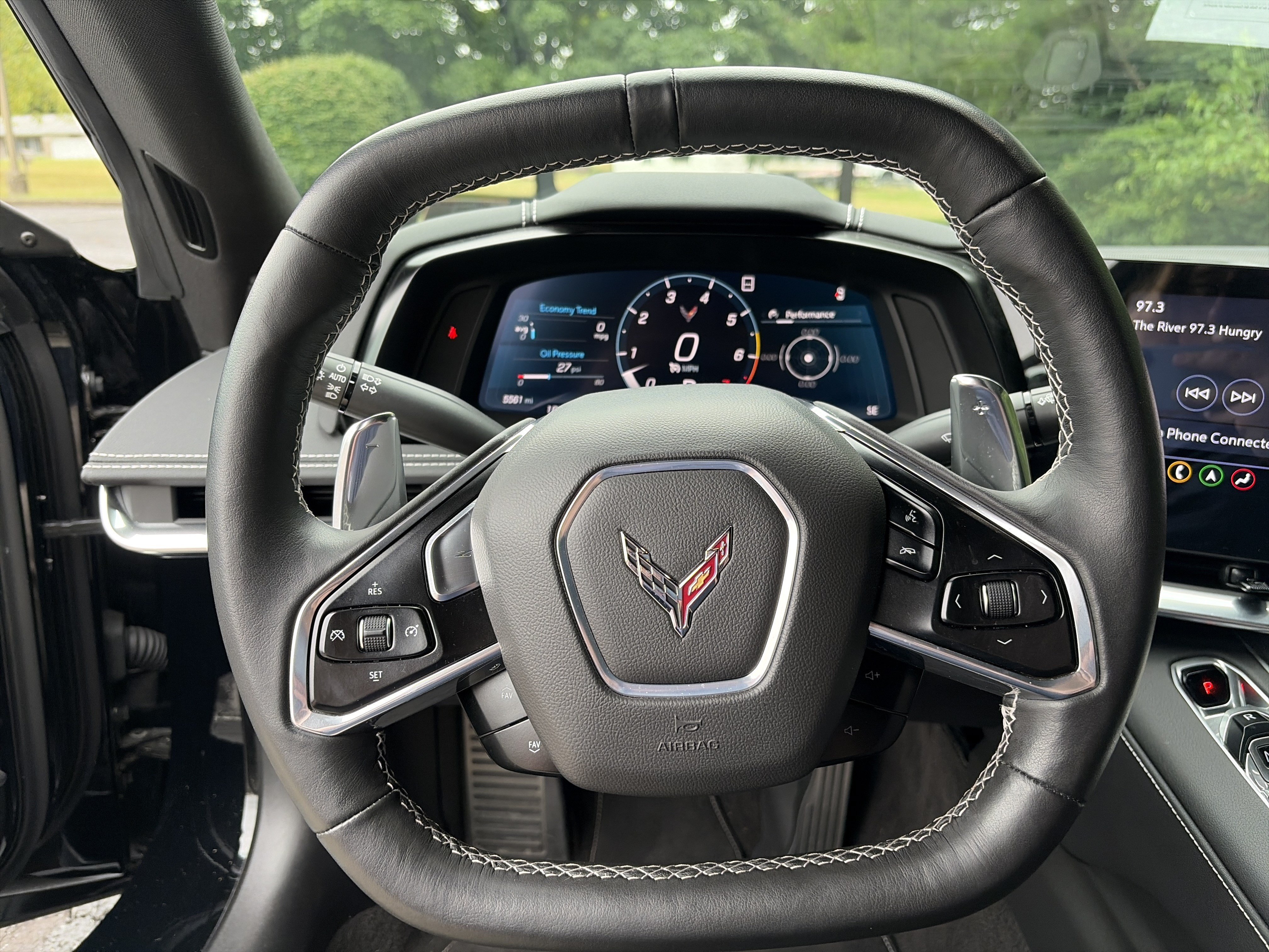 Used 2020 Chevrolet Corvette Stingray Coupe w/ 1LT RWD image 31