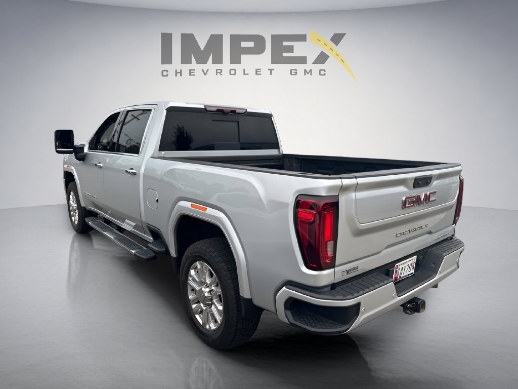 Used 2022 GMC Sierra 2500 Denali w/ Denali Ultimate Package AWD/4WD image 2
