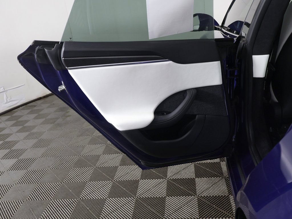 Used 2023 Tesla Model S Plaid AWD/4WD image 26